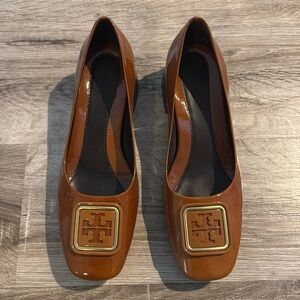Super cute Tory Burch heels